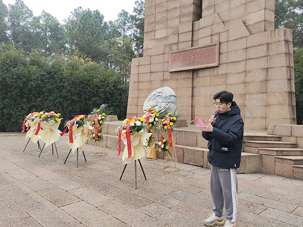 1702535739255697.jpg 5.jpg